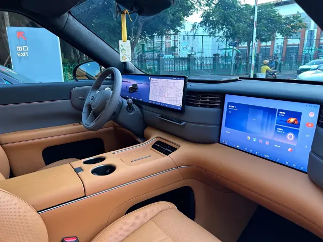 IM Motors LS8 — Фото автомобиля 9