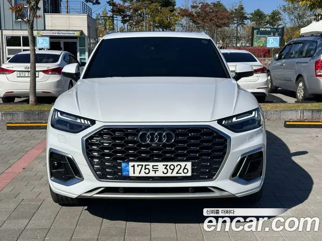 Фотография автомобиля — Audi Q5 FY