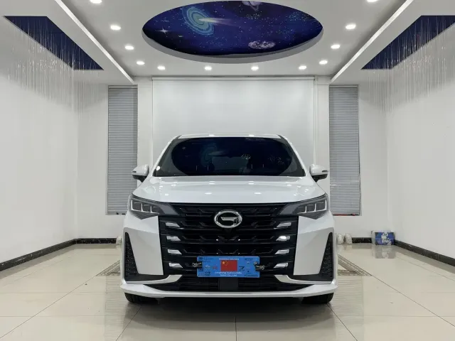 GAC Trumpchi M6 — Фото автомобиля 2