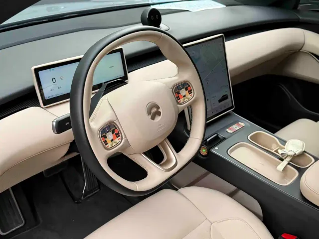Nio ET5 Touring — Фото автомобиля 9