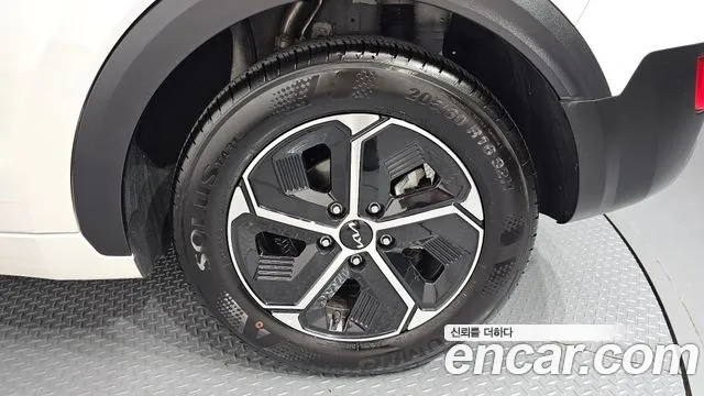 Kia Niro The All New Niro Prestige — Фото автомобиля 17
