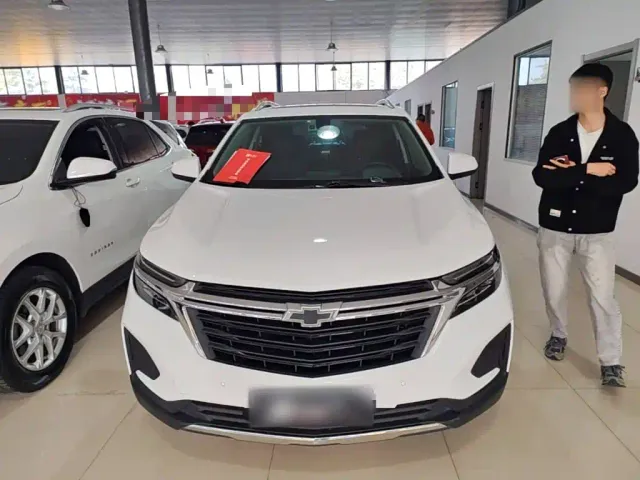 Chevrolet Equinox — Фото автомобиля 2