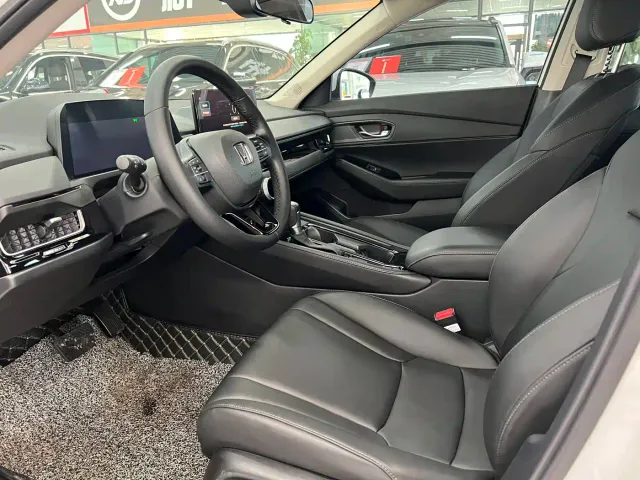 Honda Inspire — Фото автомобиля 4