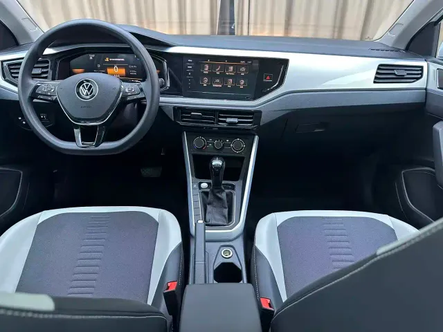 Volkswagen Polo — Фото автомобиля 12