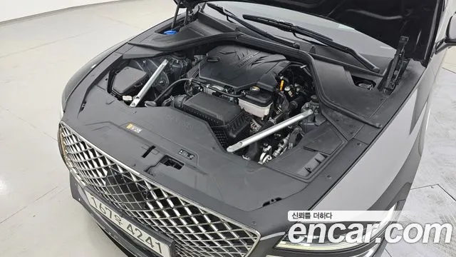 Genesis G80 Бензин 2.5 турбо AWD — Фото автомобиля 6