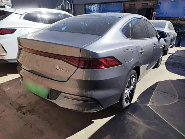 BYD Qin PLUS — Фото автомобиля 6