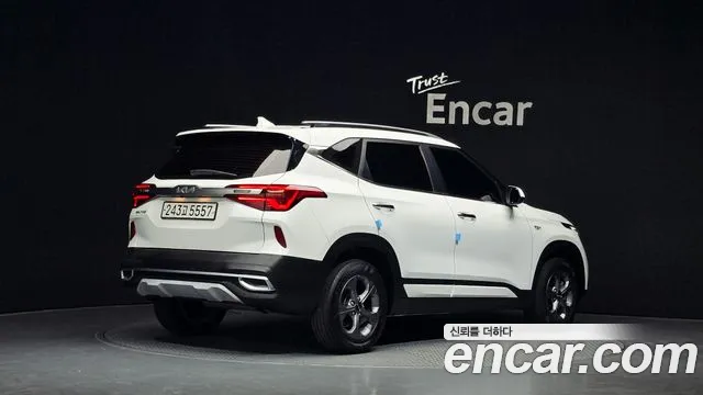 Kia Seltos — Фото автомобиля 2