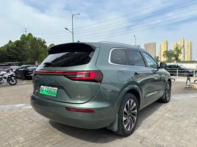 Aito M7 — Фото автомобиля 7
