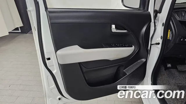 Kia RAY Новый Kia Ray Signature — Фото автомобиля 24