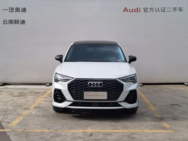 Audi Q3 Sportback — Фото автомобиля 3