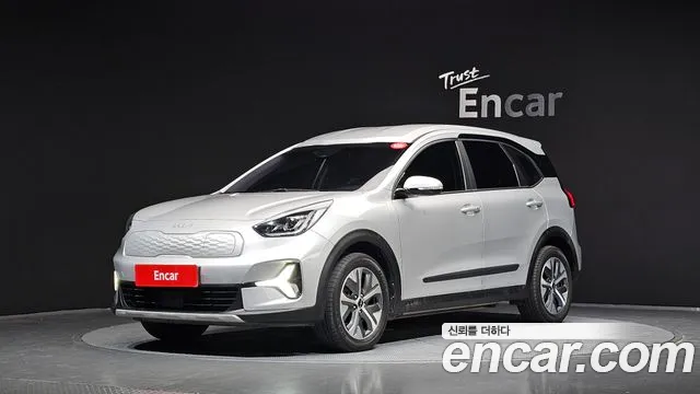 Фотография автомобиля — Kia Niro