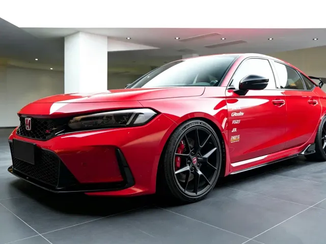 Honda Civic — Фото автомобиля 3