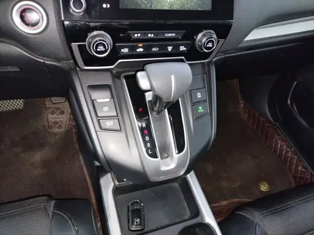 Honda CR-V — Фото автомобиля 13