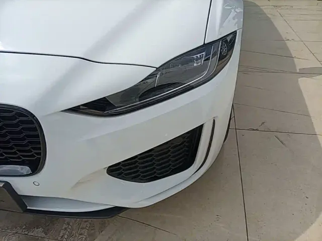 Jaguar XEL — Фото автомобиля 23
