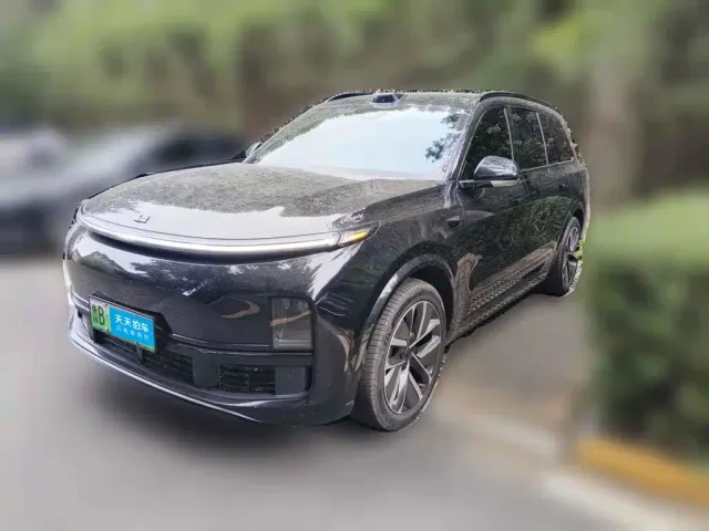 Фотография автомобиля — Li Auto L9