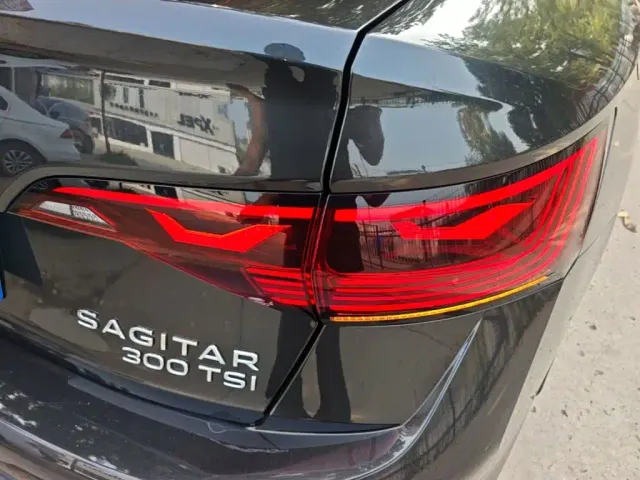 Volkswagen Sagitar — Фото автомобиля 23