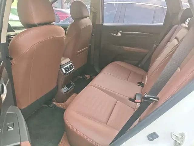 Kia Sportage — Фото автомобиля 12