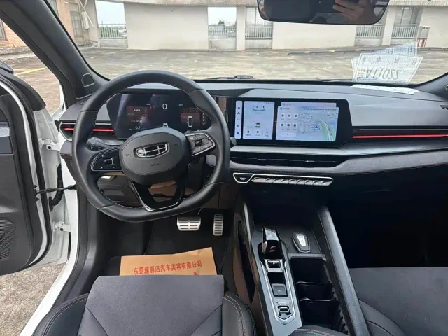 Geely Binrui — Фото автомобиля 4