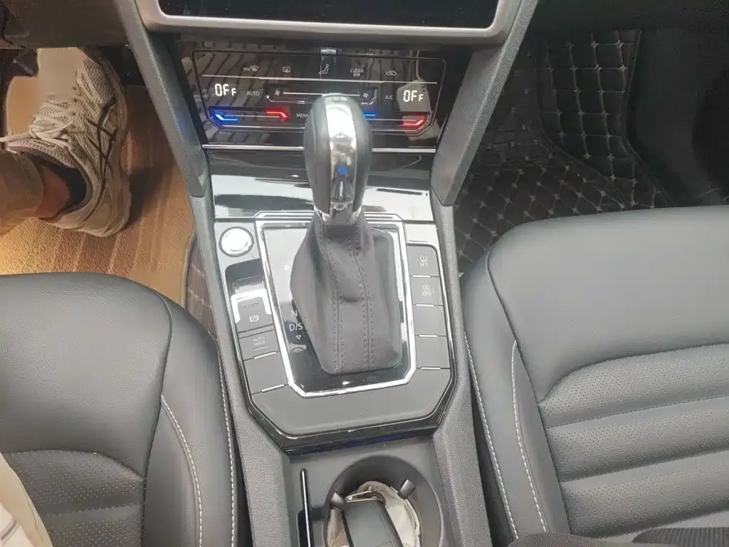 Volkswagen Lamando 2021 Facelift 280TSI DSG Comfort Edition — Фото автомобиля 6