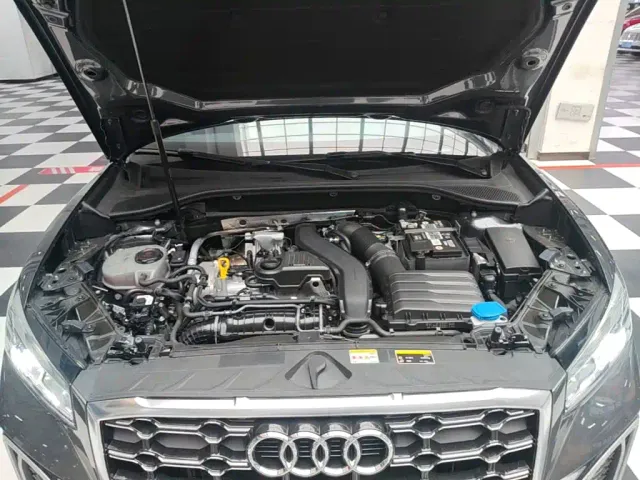 Audi Q2L — Фото автомобиля 19