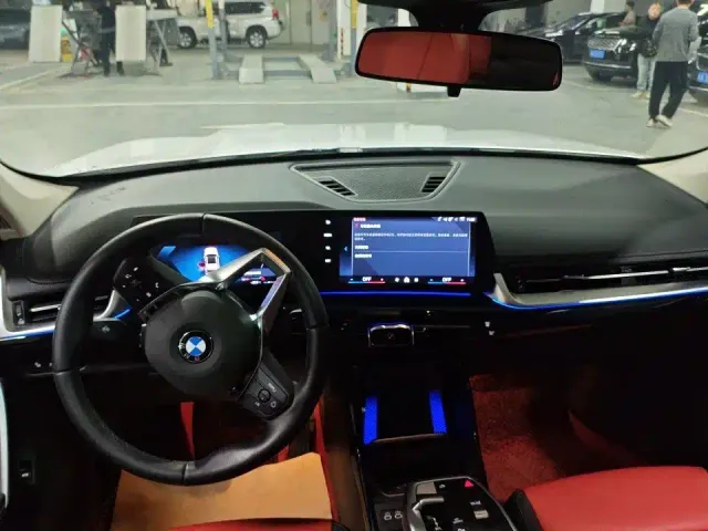 BMW X1 — Фото автомобиля 8