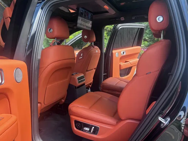 Li Auto L9 — Фото автомобиля 21