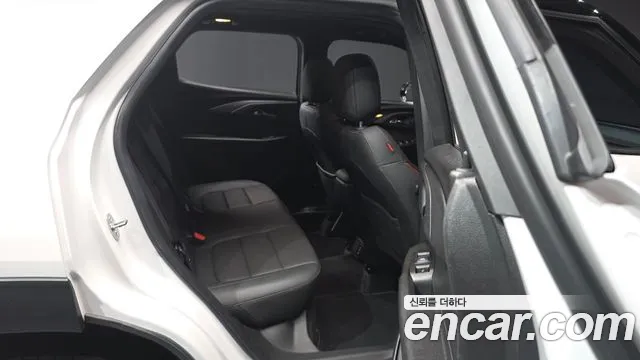ChevroletGMDaewoo Trailblazer Trailblazer 1.3 турбо 4WD — Фото автомобиля 10