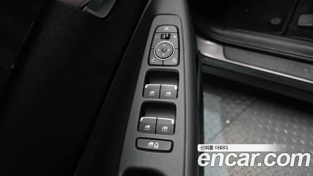 Hyundai Santafe Новый Santa Fe Дизель 2.2 2WD — Фото автомобиля 13