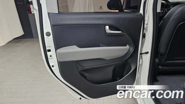 Kia RAY Новый Kia Ray Signature — Фото автомобиля 25