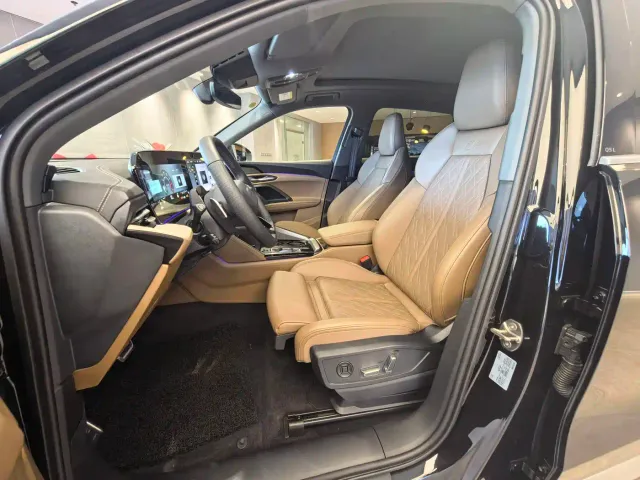 Audi Q5L — Фото автомобиля 13