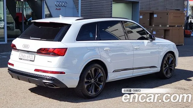 Audi Q7 4M — Фото автомобиля 2