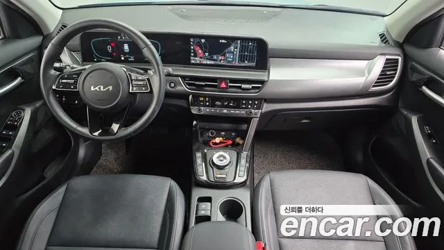 Kia Seltos — Фото автомобиля 10