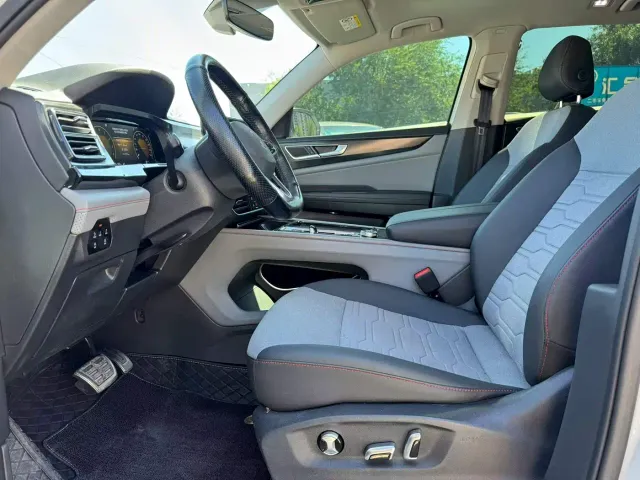 Volkswagen Teramont — Фото автомобиля 4