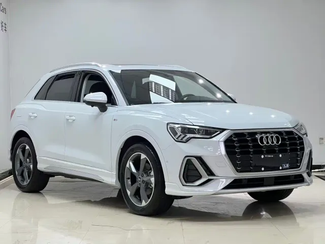 Audi Q3 — Фото автомобиля 3