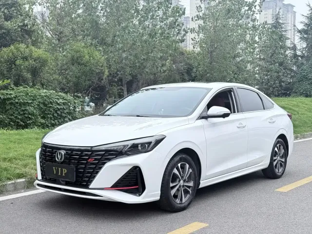 Фотография автомобиля — Changan Eado
