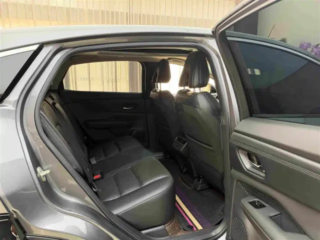 Nissan Ariya — Фото автомобиля 11