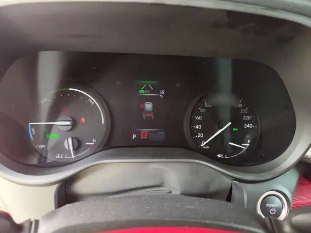 Toyota Sienna — Фото автомобиля 3