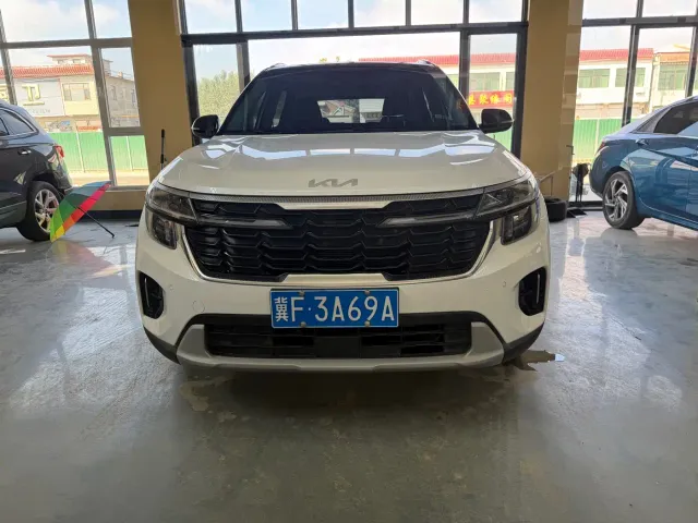 Kia Seltos — Фото автомобиля 2