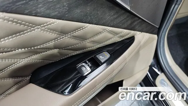 Kia K8 Signature — Фото автомобиля 18
