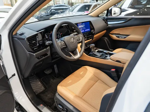 Lexus NX — Фото автомобиля 9
