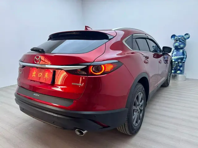 Mazda CX-4 — Фото автомобиля 2