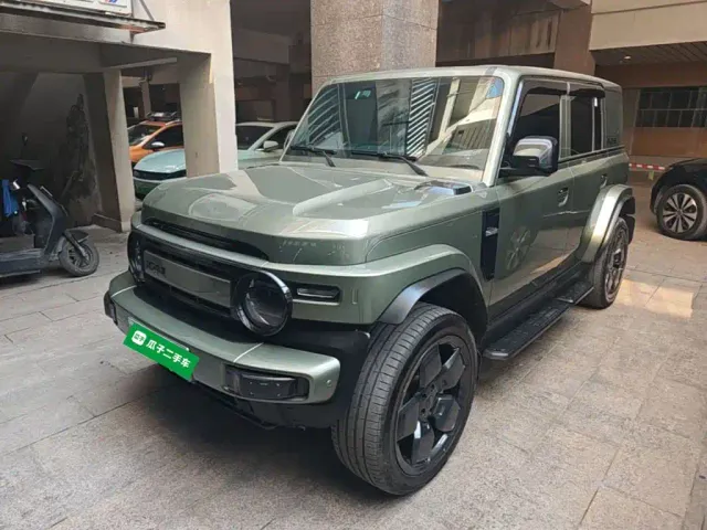 Фотография автомобиля — iCAR V23