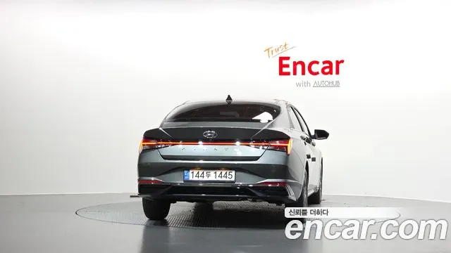 Hyundai Avante — Фото автомобиля 4