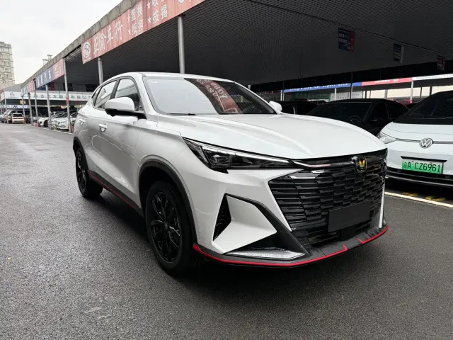 Changan X5 Plus — Фото автомобиля 3