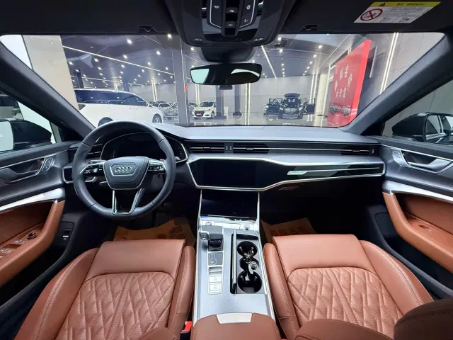 Audi A6L — Фото автомобиля 12