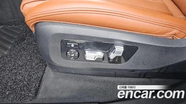 BMW X7 — Фото автомобиля 24