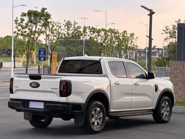 Ford Ranger — Фото автомобиля 7