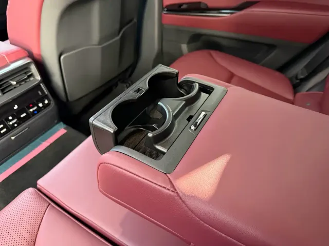 Lexus LX — Фото автомобиля 23