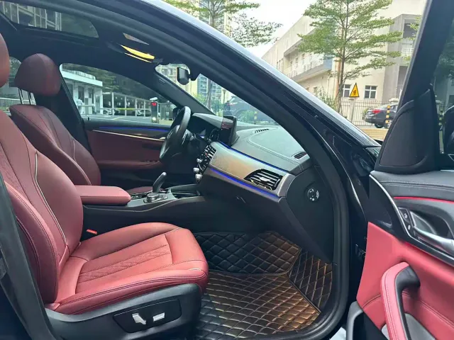 BMW 5 Series — Фото автомобиля 8