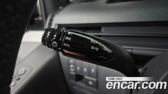 Hyundai Staria — Фото автомобиля 24